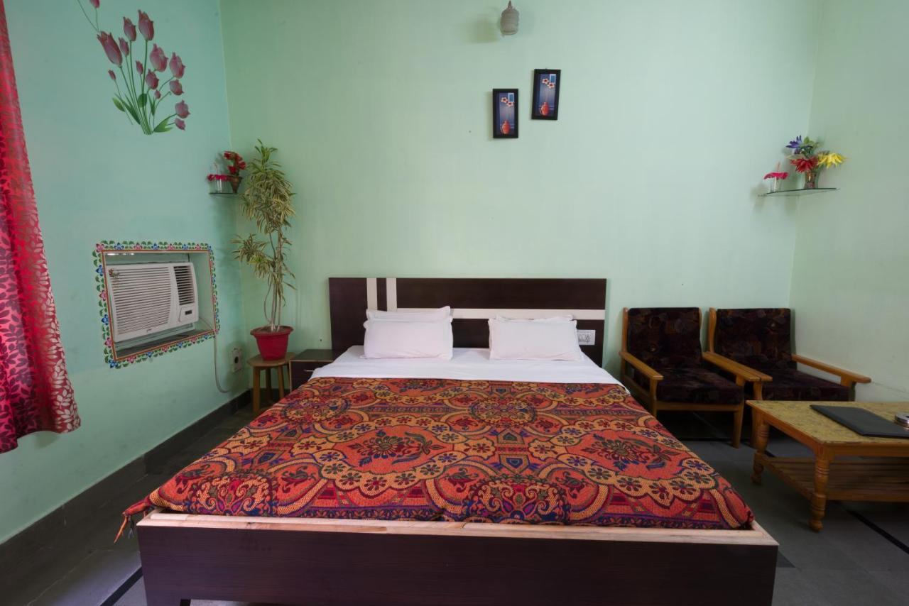 Hotel Prem Villas Пушкар Экстерьер фото