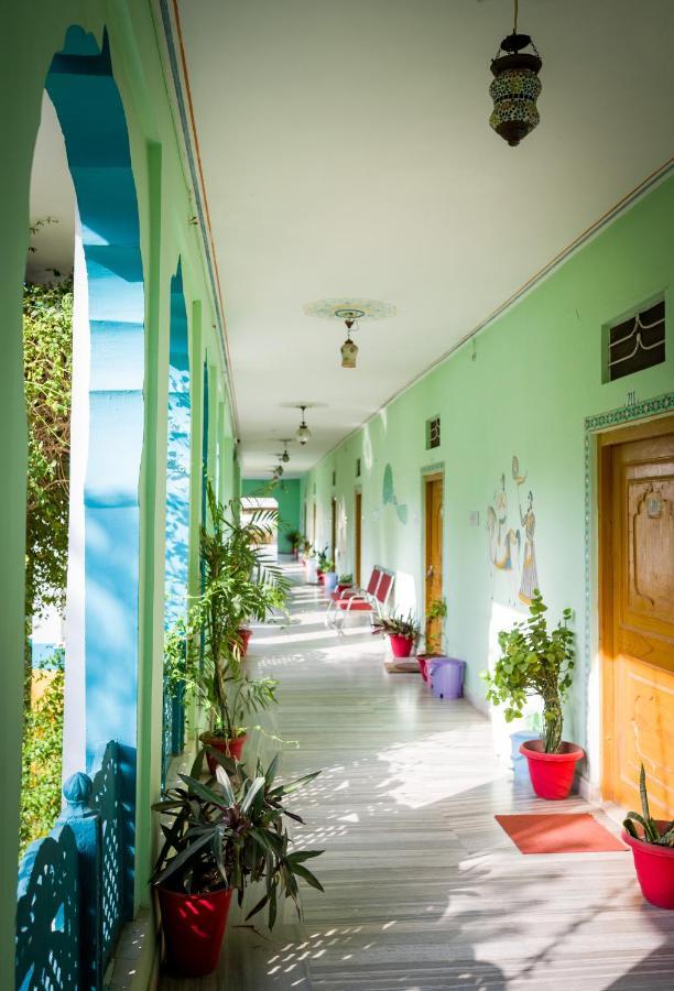 Hotel Prem Villas Пушкар Экстерьер фото